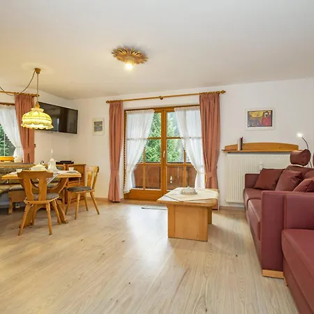 Oertel Apartment *
