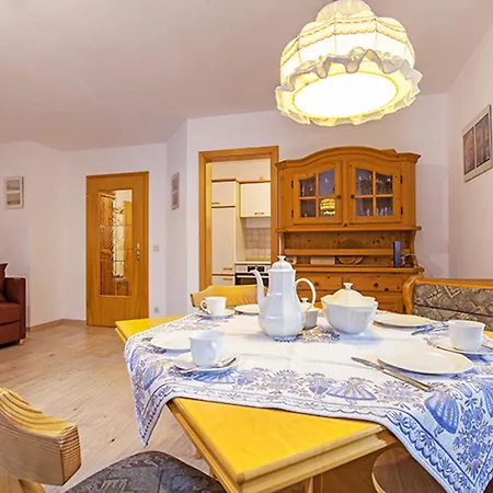 Oertel Apartment *